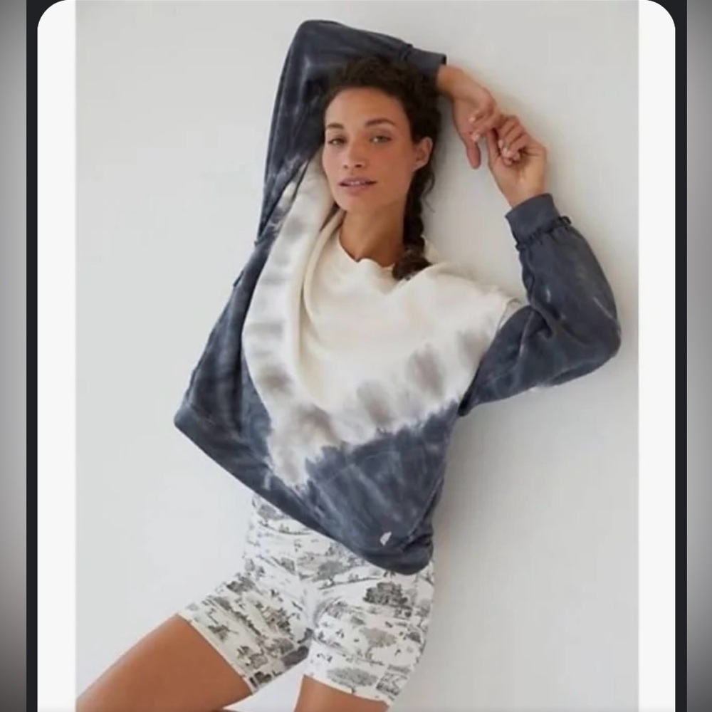 FP Movement by Free People Oversized Ombré Metti Crew Sweatshirt Size Small